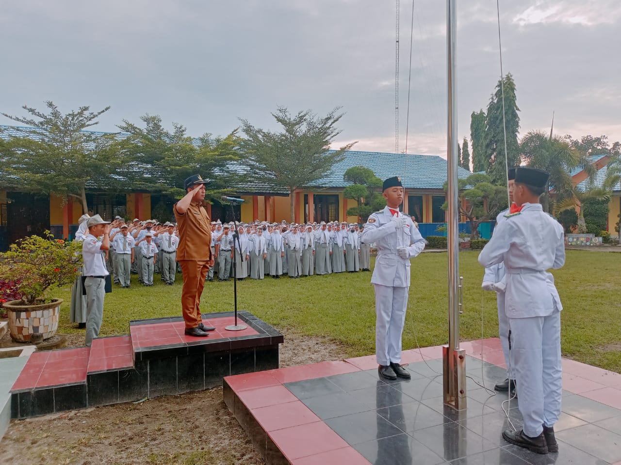 WhatsApp Image 2022-10-10 at 08.31.09 (1).jpeg